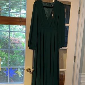 Lulus Adoring you Hunter green long sleeve maxi dress